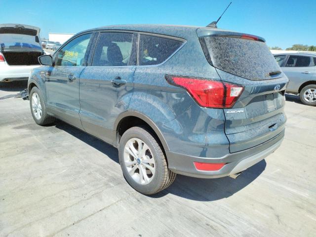 1FMCU0GD7KUB67070 Ford ESCAPE SE