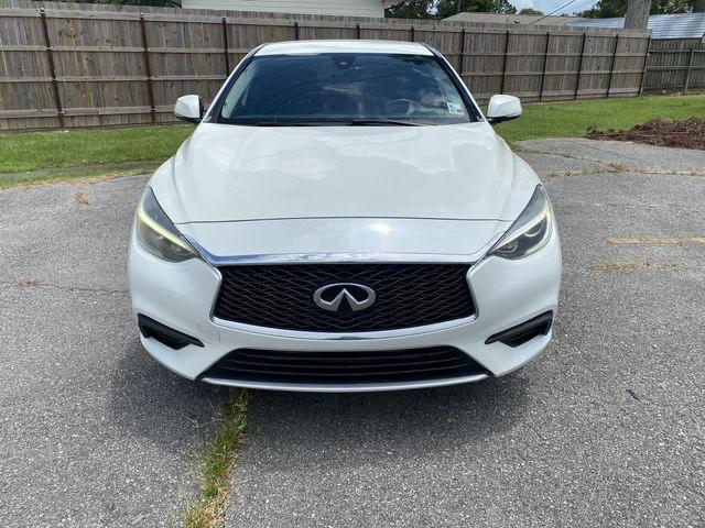  INFINITI QX30 2017 Белый