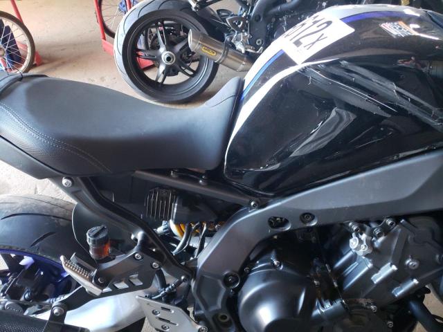 2021 YAMAHA MT09 D JYARN72E7MA000521