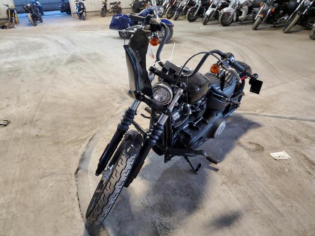 2018 HARLEY-DAVIDSON FXBB STREE 1HD1YJJ17JC029648