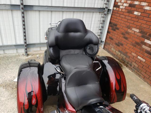 2022 HARLEY-DAVIDSON FLHTCUTGSE 1HD1TBH10NB950132