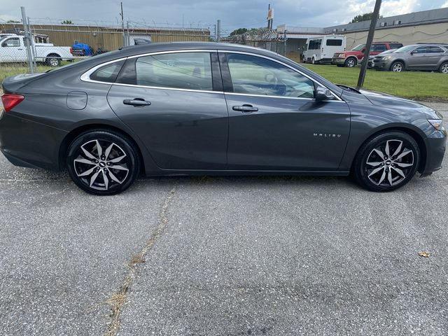 Седани CHEVROLET MALIBU 2016 grey