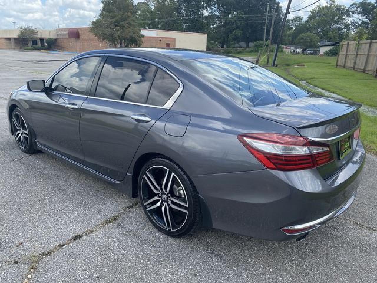 2016 Honda Accord Sport VIN: 1HGCR2F5XGA058494 Lot: 55948972