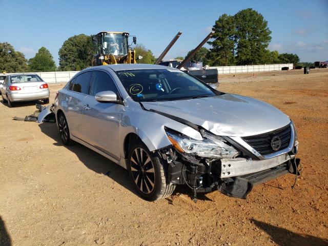 Salvage cars for sale from Copart Longview, TX: 2018 Nissan Altima 2.5