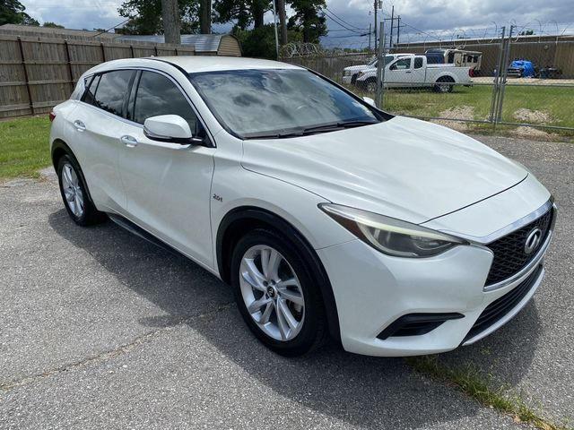  INFINITI QX30 2017 Белый