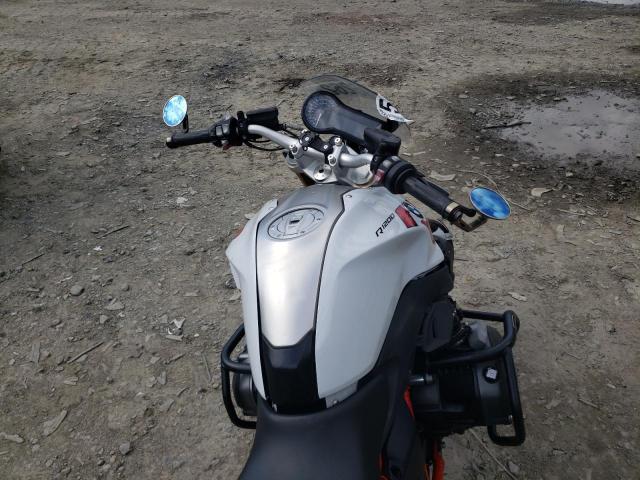 2016 BMW R1200 R WB10A1406GZ197420