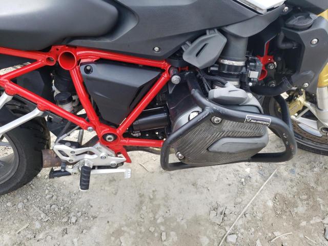 2016 BMW R1200 R WB10A1406GZ197420
