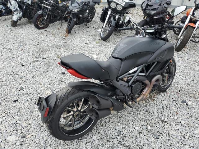 2015 DUCATI DIAVEL ZDM13BSW1FB020896