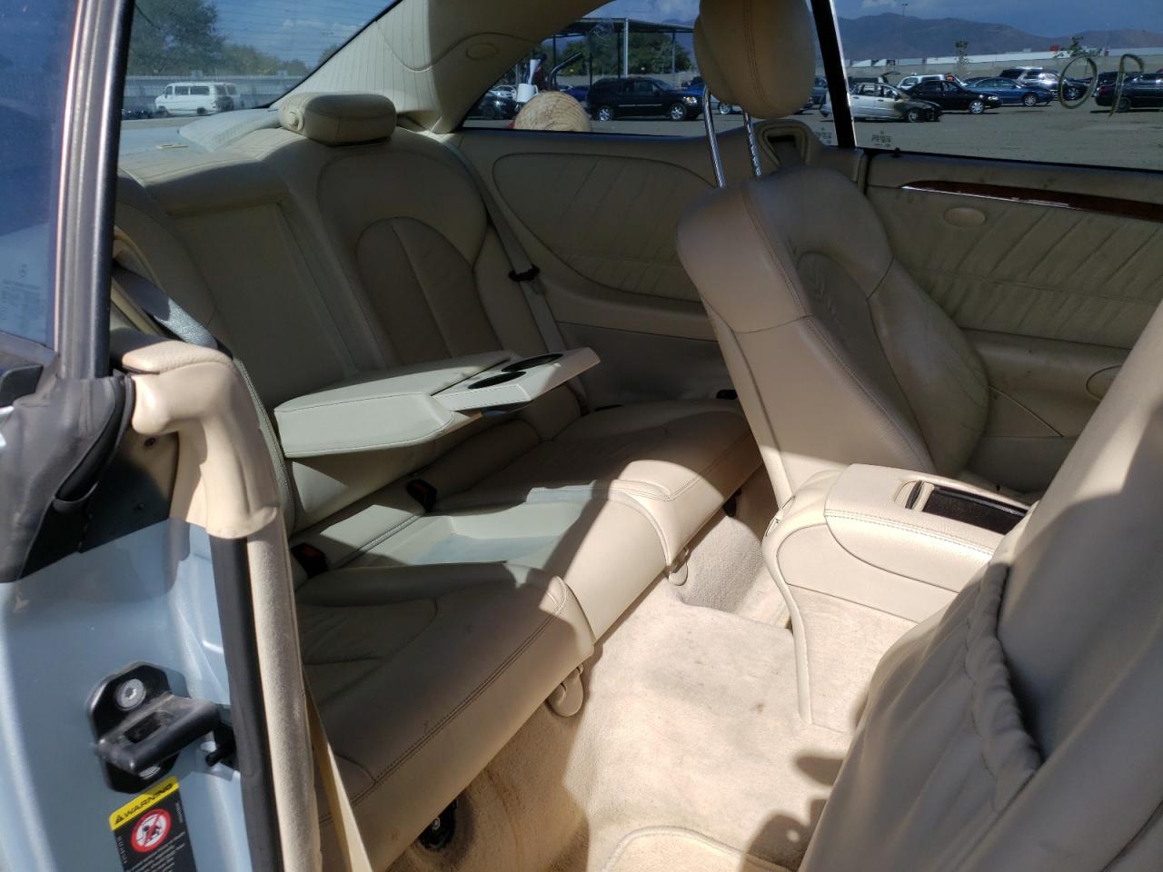 WDBTJ56H58F247154 2008 Mercedes-Benz Clk 350