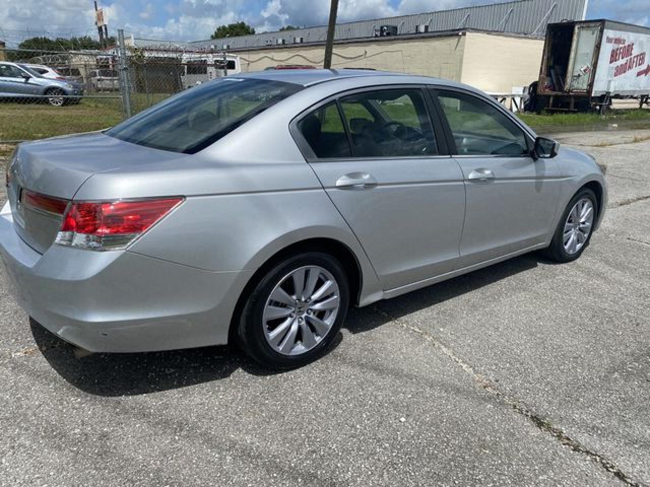 2011 Honda Accord Ex VIN: 1HGCP2F7XBA089888 Lot: 55949082