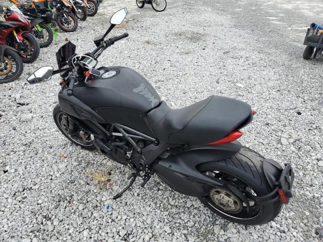 2015 DUCATI DIAVEL ZDM13BSW1FB020896