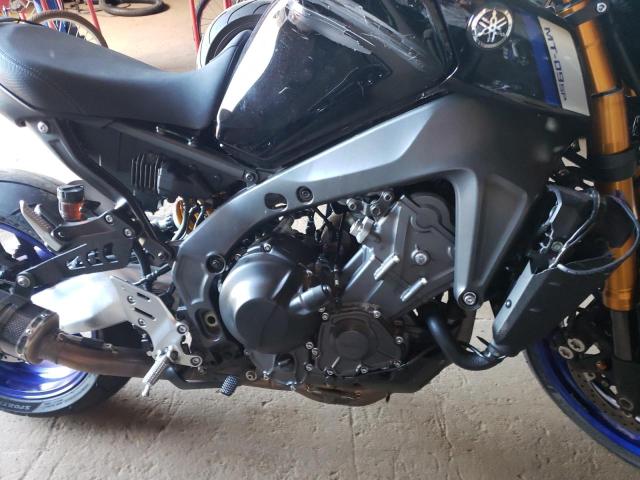 2021 YAMAHA MT09 D JYARN72E7MA000521