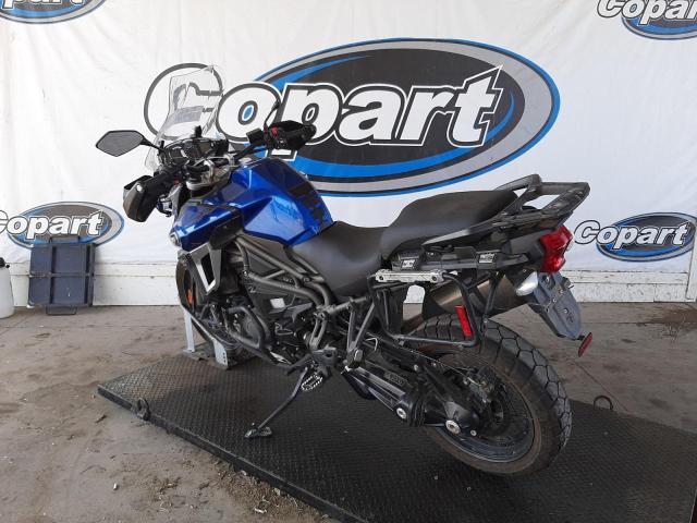 2017 TRIUMPH MOTORCYCLE EXPLORER X SMTF45XB7HJ766172