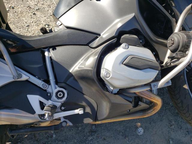 2016 BMW R1200 RT - WB10A1304GZ196445
