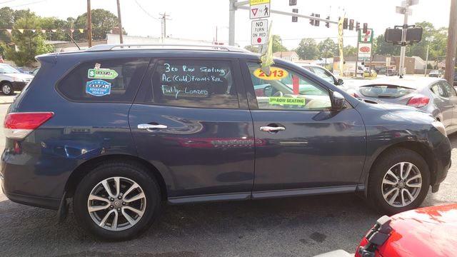 Паркетники NISSAN PATHFINDER 2013 Синий