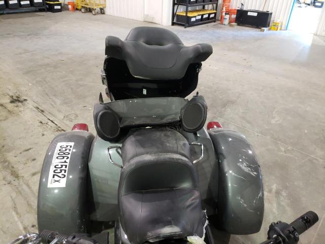 2021 HARLEY-DAVIDSON FLHTCUTG 1HD1MAF13MB851443
