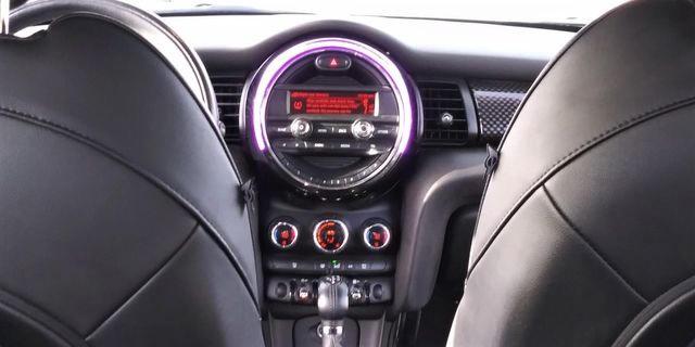 Хэтчбеки MINI COOPER 2015 Белый