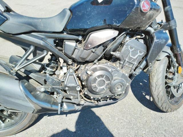 2021 HONDA CB1000 RA JH2SC801XMK300024