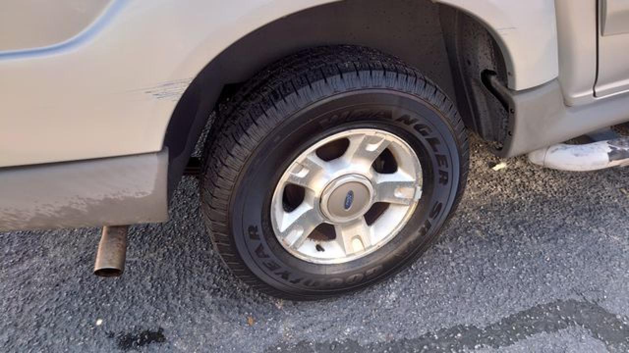 2001 Ford Explorer Sport Trac VIN: 1FMZU77E21UC75056 Lot: 56058552