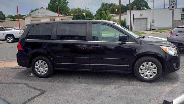 Минивэны VOLKSWAGEN ROUTAN 2012 Черный