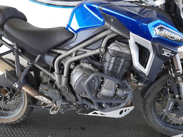 2017 TRIUMPH MOTORCYCLE EXPLORER X SMTF45XB7HJ766172