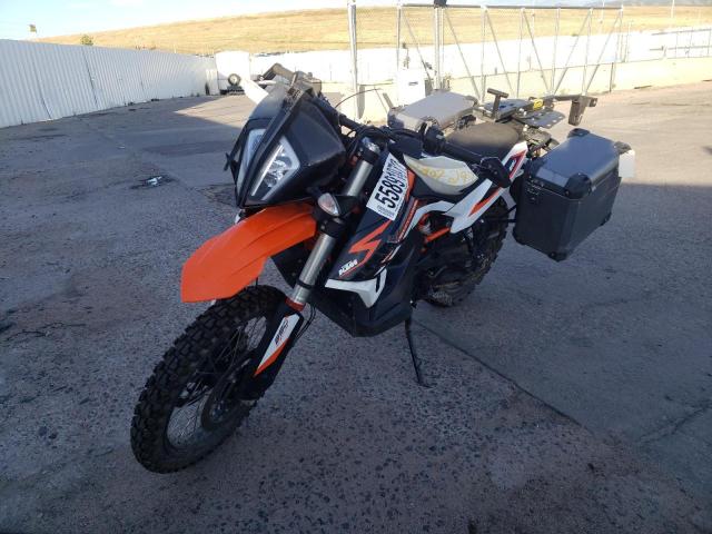 2021 KTM 890 ADVENT VBKTR6409MM806917