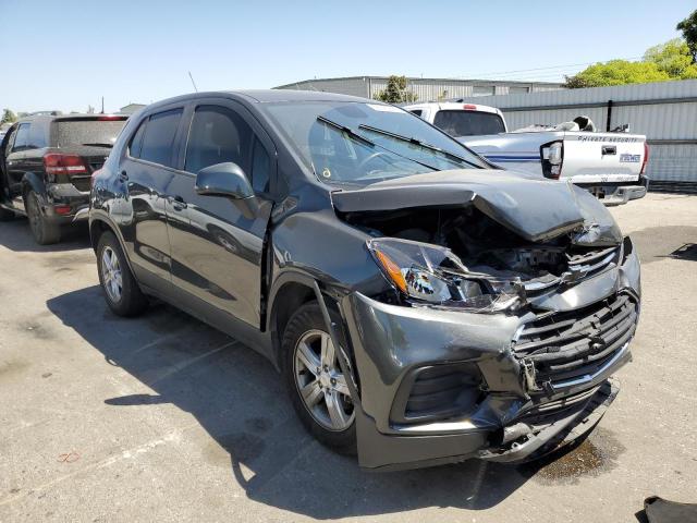 Salvage cars for sale from Copart Bakersfield, CA: 2020 Chevrolet Trax LS