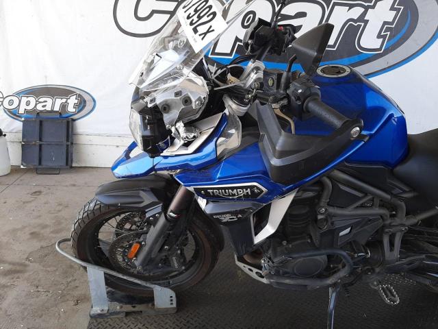 2017 TRIUMPH MOTORCYCLE EXPLORER X SMTF45XB7HJ766172