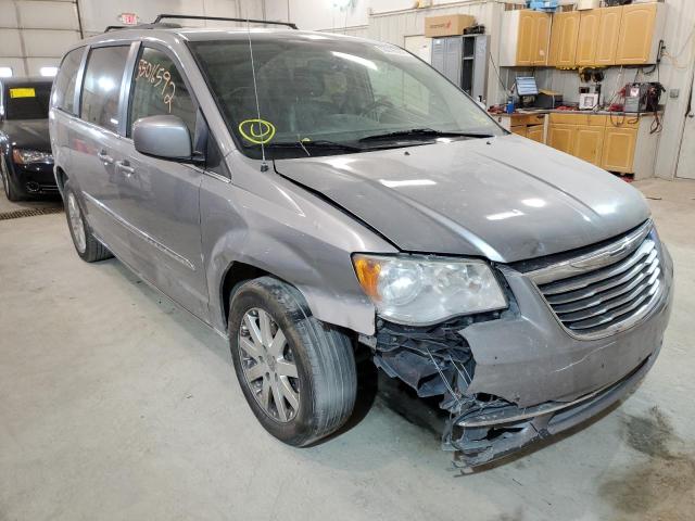 Salvage cars for sale from Copart Columbia, MO: 2013 Chrysler Town & Country