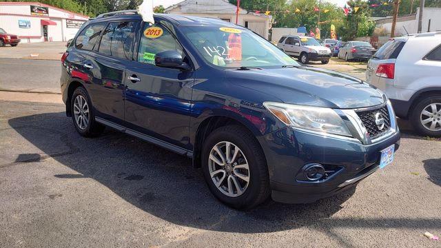 Паркетники NISSAN PATHFINDER 2013 Синий