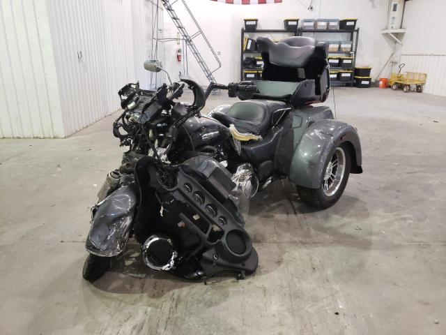 2021 HARLEY-DAVIDSON FLHTCUTG 1HD1MAF13MB851443