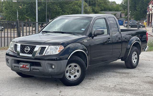 Пикапы NISSAN FRONTIER 2014 Черный