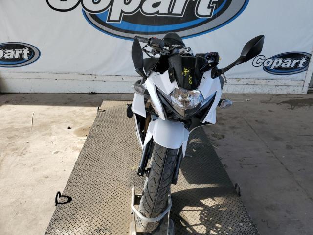 2018 SUZUKI GSX250R LC6DN11AXJ1102025