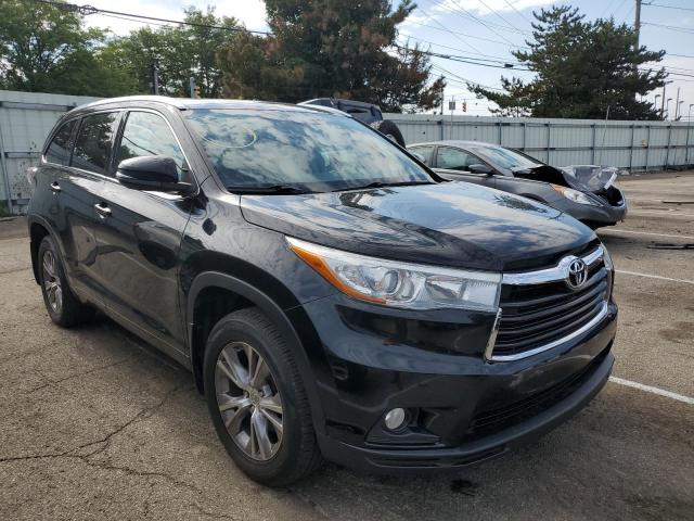Salvage cars for sale from Copart Moraine, OH: 2015 Toyota Highlander