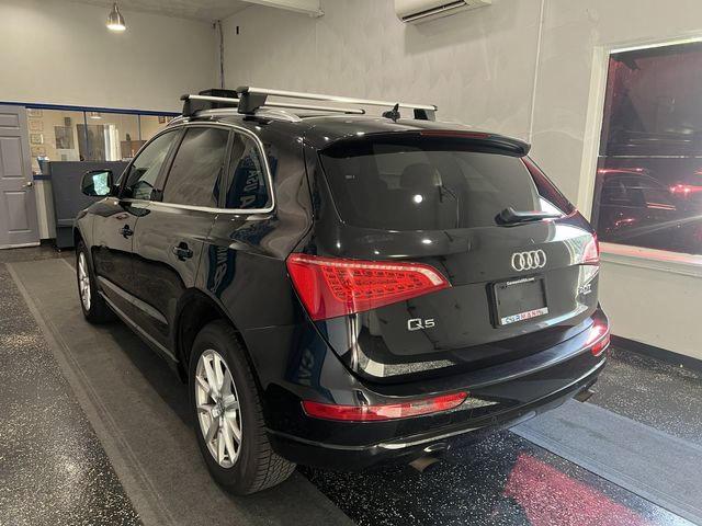 Паркетники AUDI Q5 2012 Черный