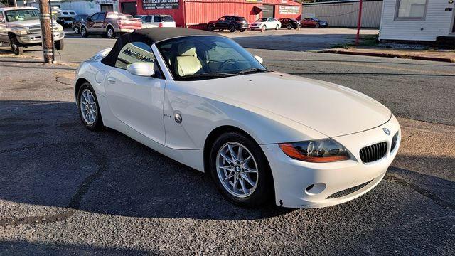 2004 BMW Z4 2.5 VIN: 4USBT33584LS49041 Lot: 56057442