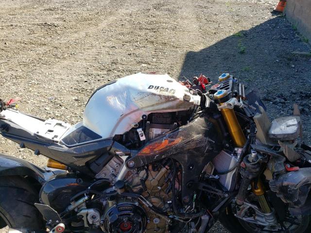 2020 DUCATI PANIGALE V ZDMDAGSW5LB011808