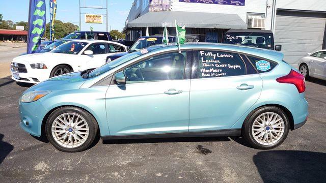 Хэтчбеки FORD FOCUS 2012 Синий