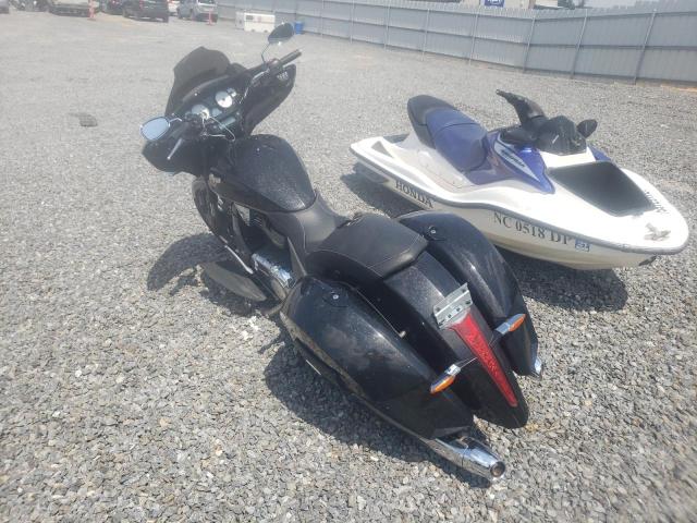 2015 VICTORY MOTORCYCLES MAGNUM 5VPYW36N4F3039947