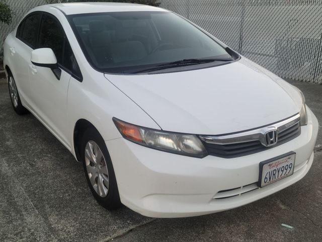 Седаны HONDA CIVIC 2012 premi