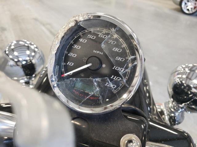 2015 HARLEY-DAVIDSON FLH 1HD1FHM18FB611829