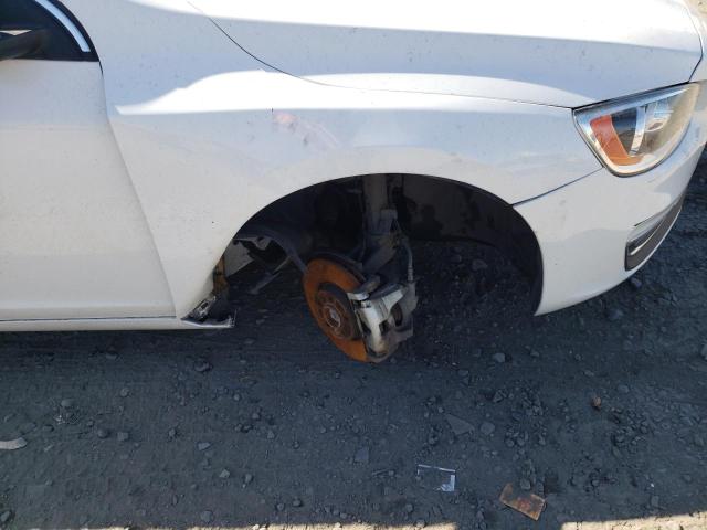 2015 VOLVO V60 PREMIE YV126MEB3F1194612