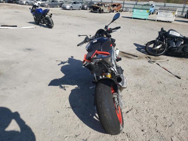 2022 APRILIA TUONO V4 F ZD4KZUB0XNS000283