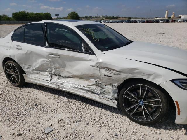 3MW5P7J06N8C62723 BMW 3 Series 330E 9