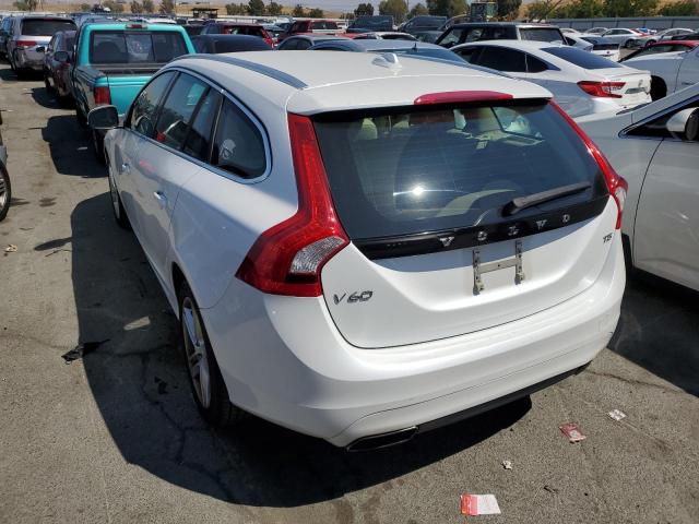 2015 VOLVO V60 PREMIE YV126MEB2F1191765