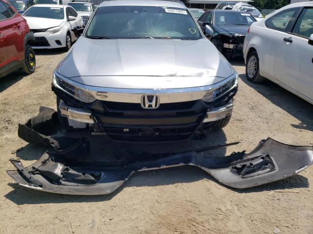 2018 HONDA 125 1HGCV3F14JA012195