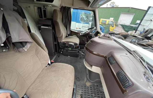 2015 VOLVO VN VNL 4V4NC9EHXFN179342