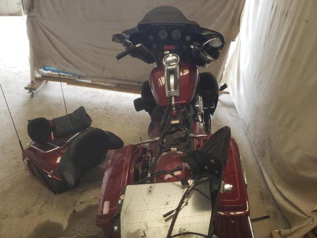 2009 HARLEY-DAVIDSON FLHTCU 1HD1FC4189Y682615