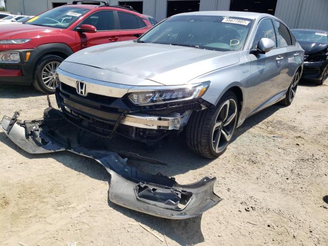 2018 HONDA 125 1HGCV3F14JA012195