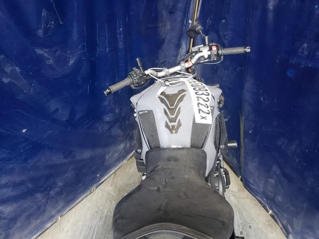 2017 YAMAHA FZ10 JYARN48E4HA000990